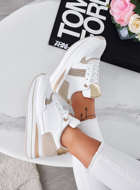 MARGOT - White sneakers with gold inserts and rhinestones