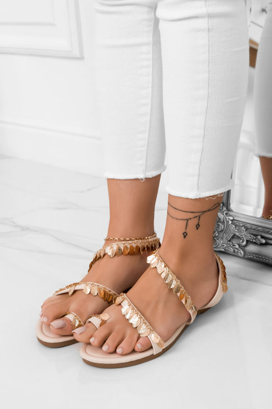 REGAN - Nude flat thong sandals with golden charms