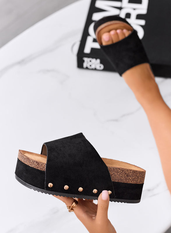 ORIO - Sandales compensés noirs à plateforme avec large bride et rivets latéraux