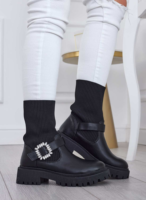 Stivaletti neri in tessuto con fibbia gioiello