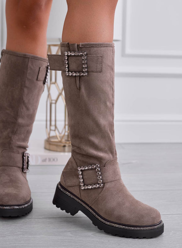 AMIS - Bottes en daim boue avec boucle bijou