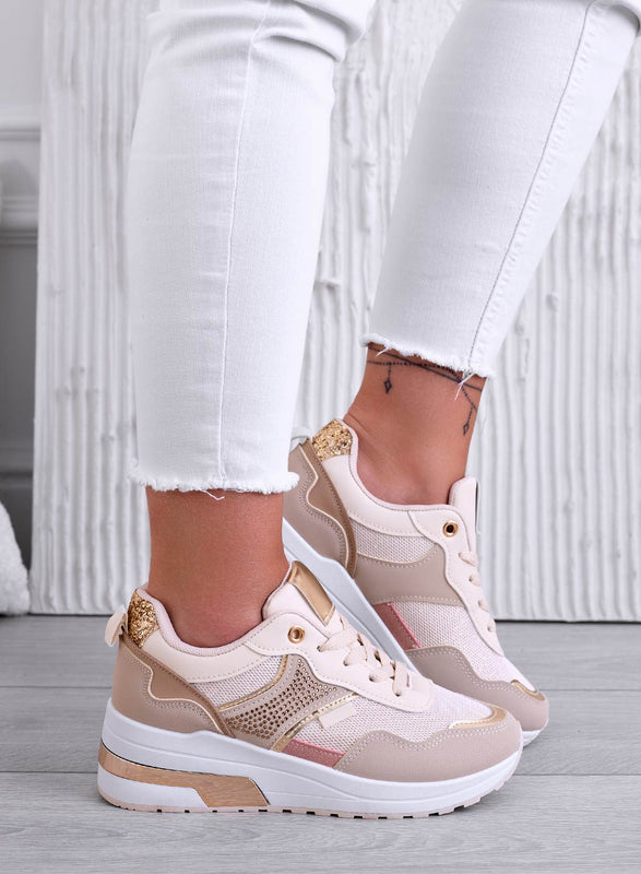 GRETA - Beige sneakers with wedge and gold inserts