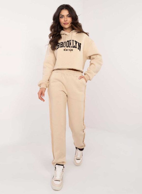 Beige two-piece fleece tracksuit with "Brooklyn" print