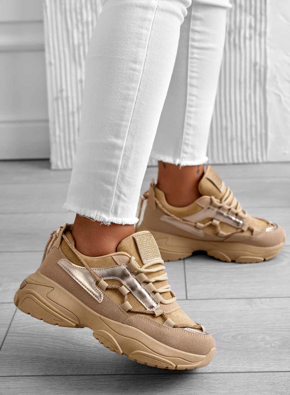 Sneakers fango con suola alta e strass