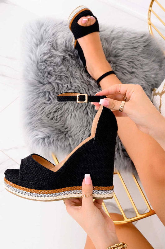 BIELLA - Black wedge sandals with strap