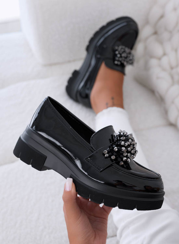 Zapatos oxford negros de charol con strass