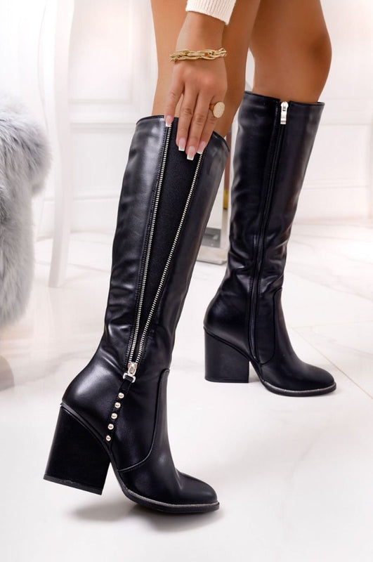 MELISSA - Black boots with side spring and zip Silvia Gala