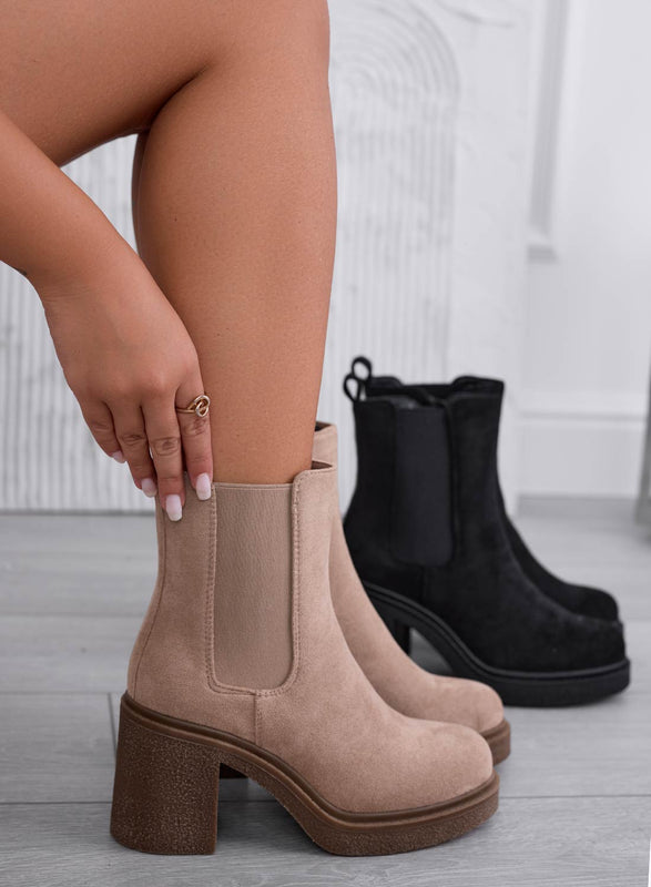 JACA - Suede Mud Ankle Boots with Side Spring