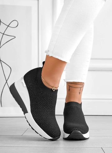Black sneakers in stretch fabric