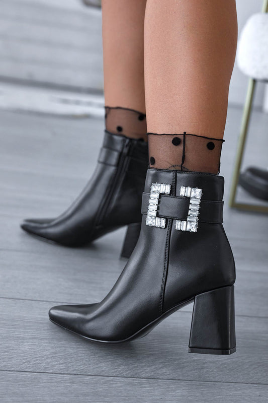 ROMEO - Black ankle boots with comfortable heel and jewel plaque