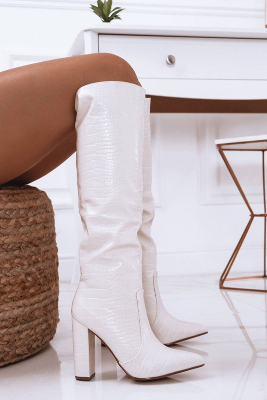 Jill - White boots with crocodile print and heels