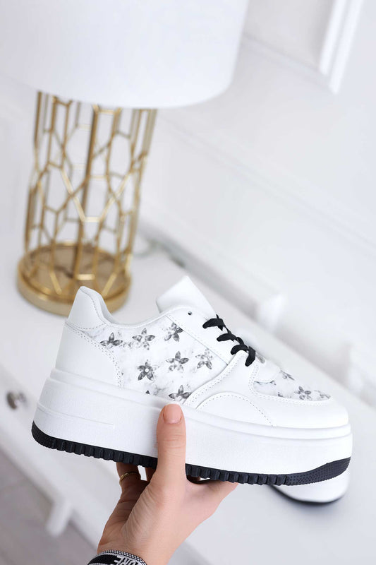 PEREZ - White sneakers with black laces and inserts