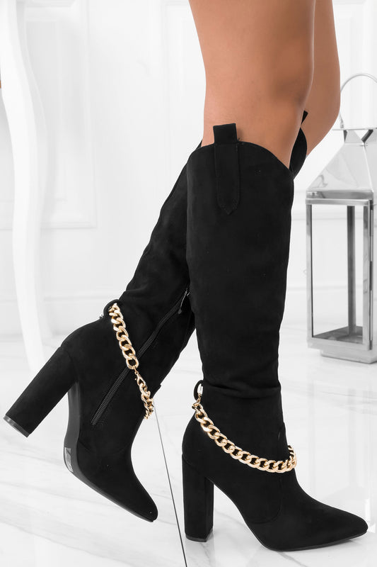 DOROTHY - Black suede boots with golden chain