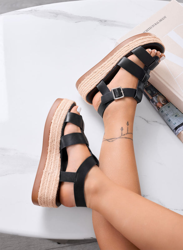 SHELLY – Black platform sandals with wide straps and rope sole