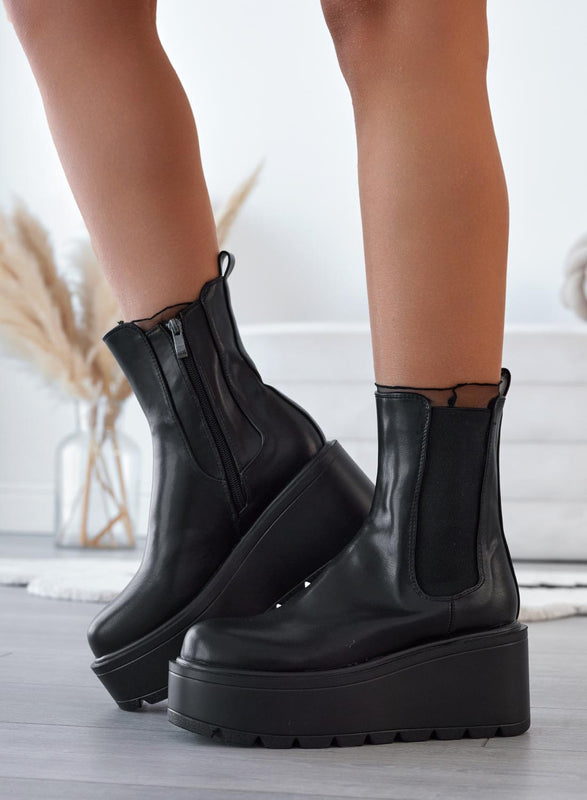 OSCAR - Black Alexoo ankle boots with wedge and side elastic