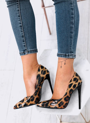 ELISA - Spotted patent leather pumps