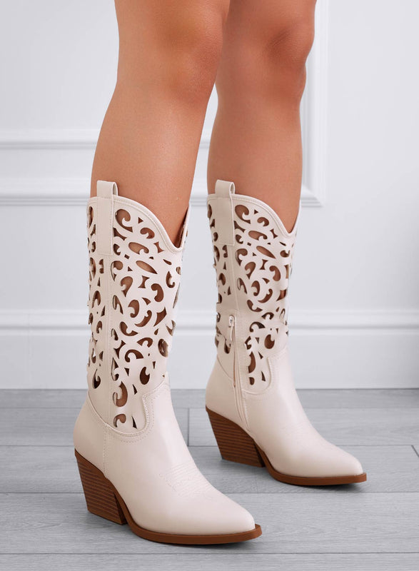 CANOSA - Botines camperos beige calados