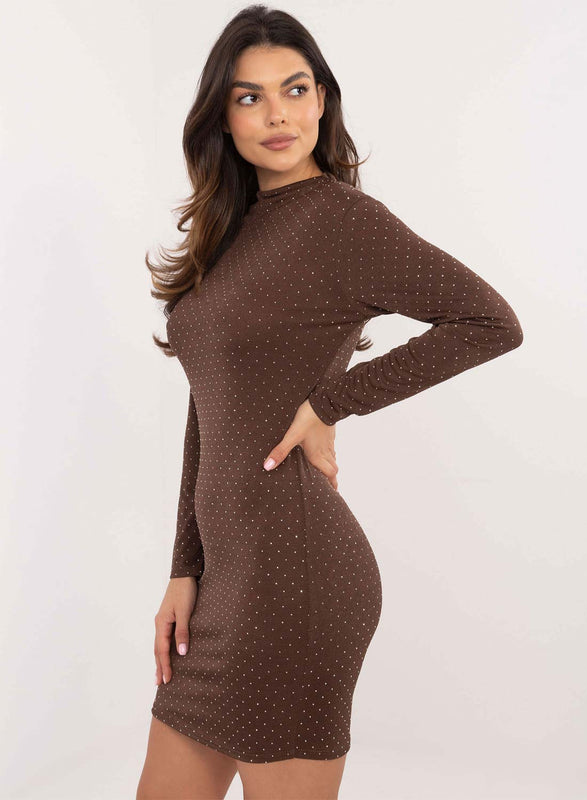 Short fitted brown dress with glitter