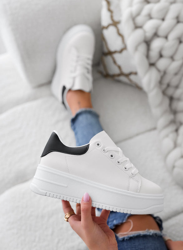 COREEN - White sneakers with black back