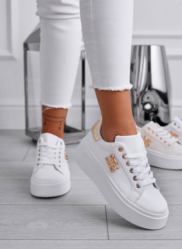 ANNARITA - White sneakers with a gold back and gold appliqué