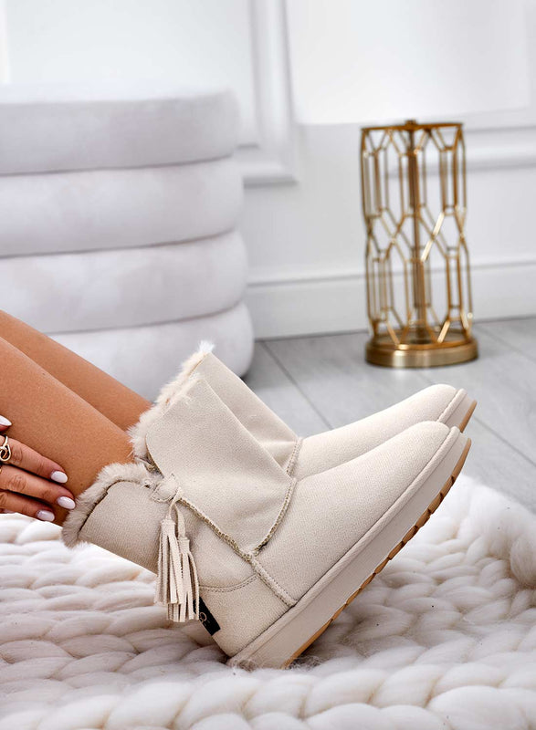 GIADA - Beige padded ankle boots with tassels