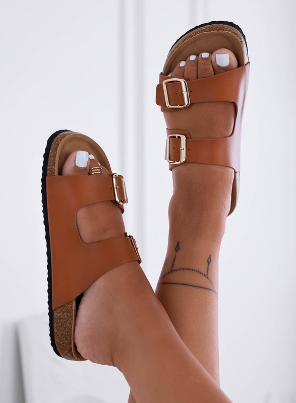 VIRGINIA - Camel sandals slippers with gold buckles