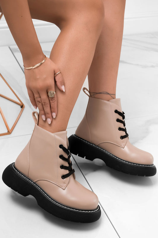 SVEVA - Beige ankle boots with laces