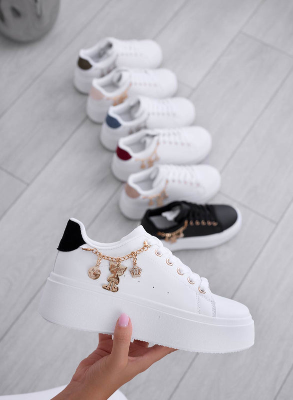 MARBELLA - White sneakers with black heel and gold charms
