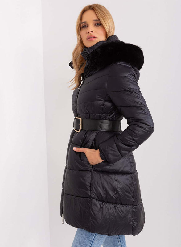Manteau long matelassé avec capuche en fausse fourrure noir