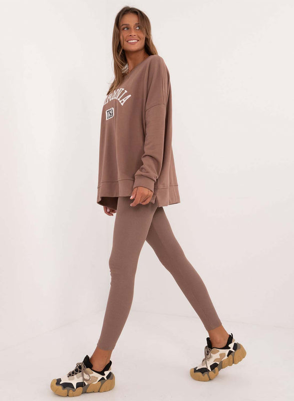 Ensemble deux pièces couleur boue avec leggings et maxi pull California