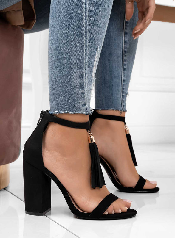 ZIVA - Black sandals with block heel and pendant