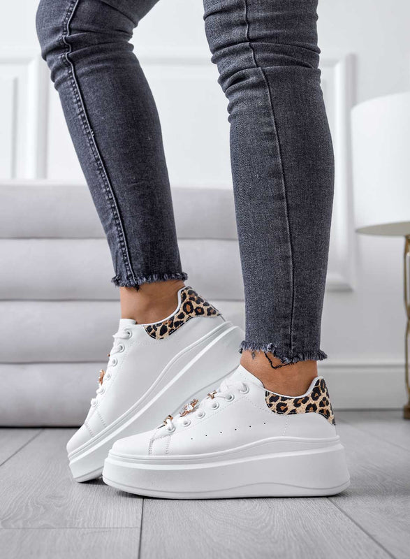 EVELIN - White sneakers with gold applications and spotted back