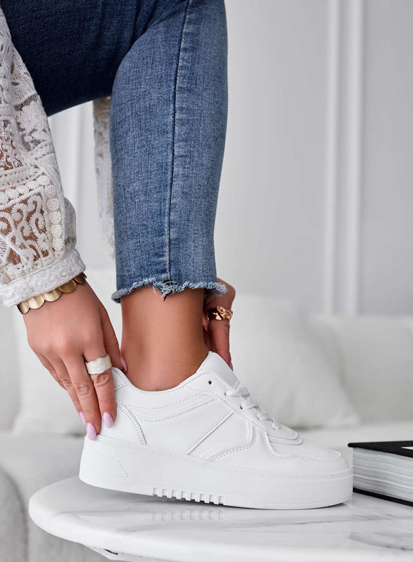 ALDA - White sneakers with laces