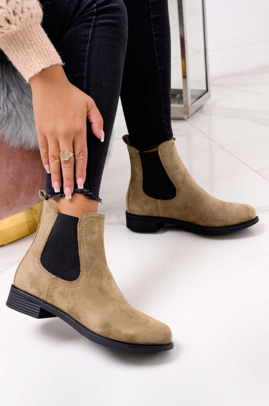 MOIRA - Light brown suede boots wth side spring