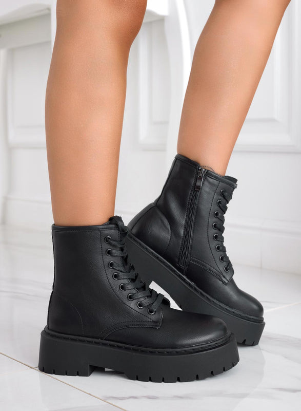 YARA - Alexoo black amphibious lace-up ankle boots