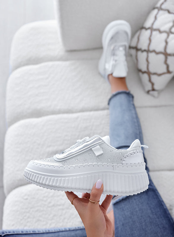 ANTONELLA - White sneakers with silver inserts and rhinestones