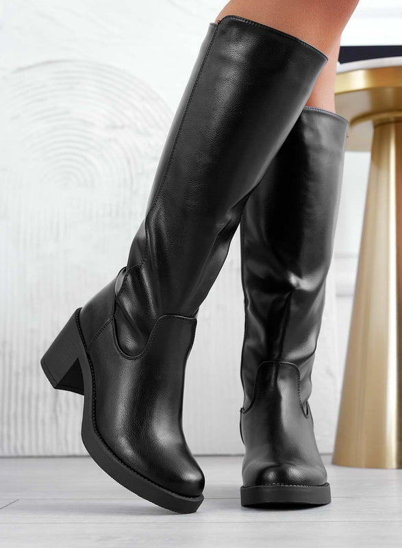 VALERIA - Alexoo black boots with comfortable heel
