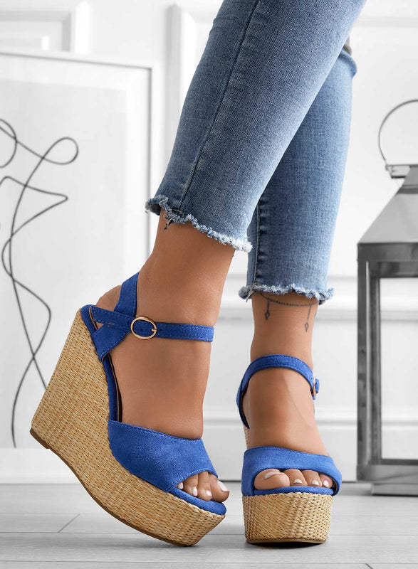 DAKOTA - Sandalias Alexoo azules con cuña
