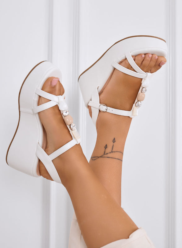 LEON - Sandales compensées blanches avec brides et pierres bijoux