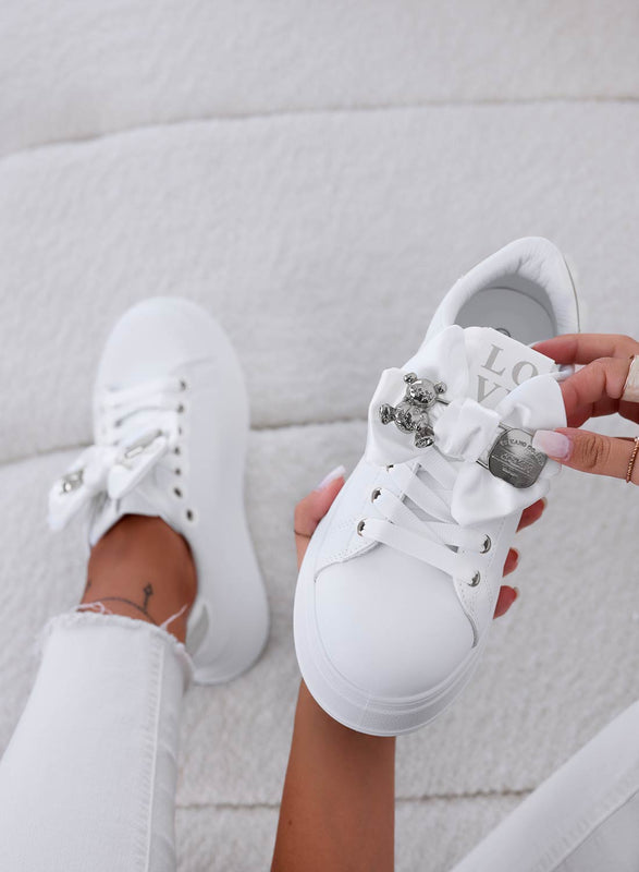 VANESSA - White sneakers with bow and silver teddy