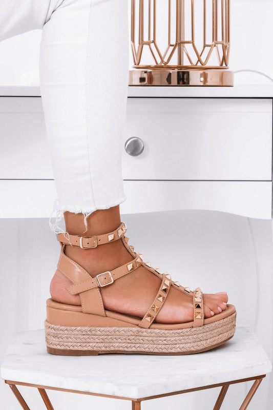 LOREEN - Beige espadrilles sandals with golden studs and wedge