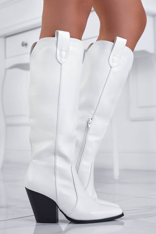 WINTER - White camperos boots in imitation leather