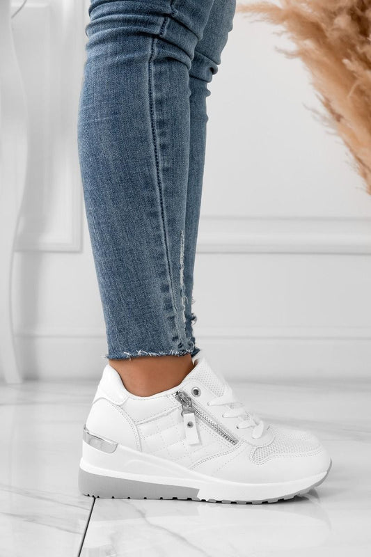 MIRELLA - White sneakers with quilted details and wedge
