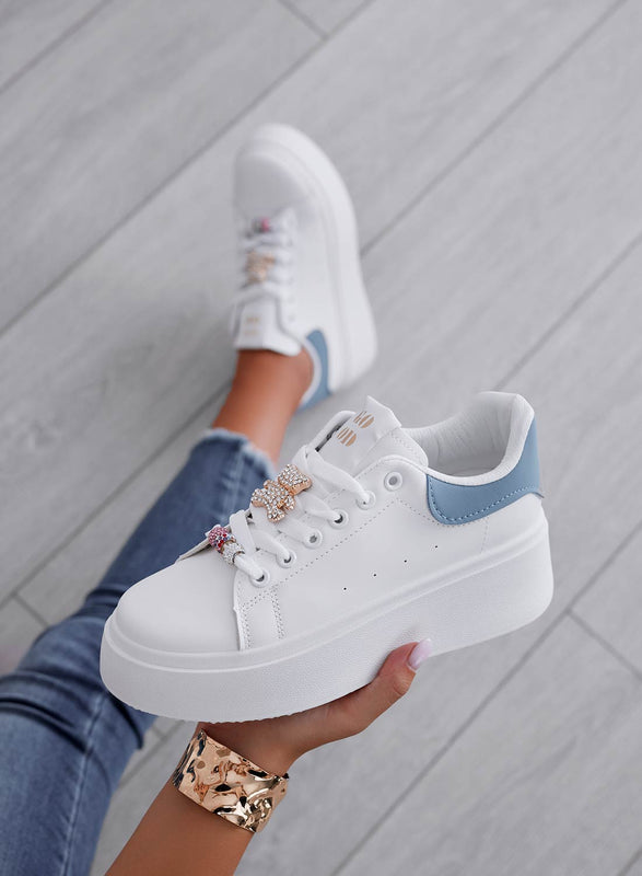 MARIANNA - White sneakers with blue back and jeweled teddy