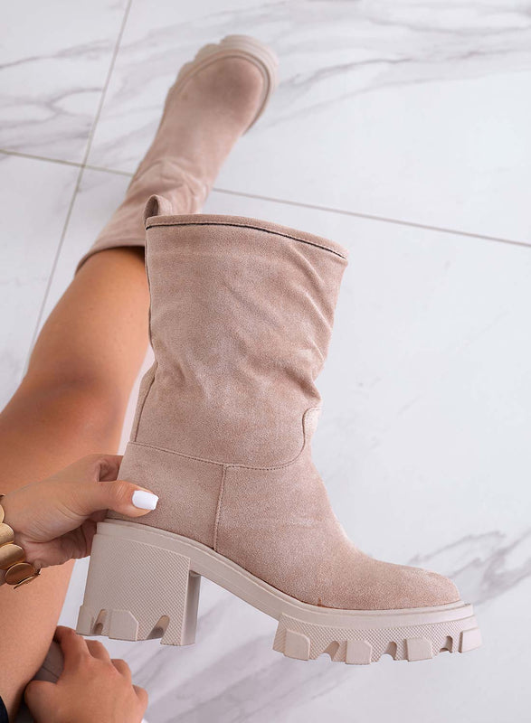 Stivaletti beige Alexoo con tacco comodo