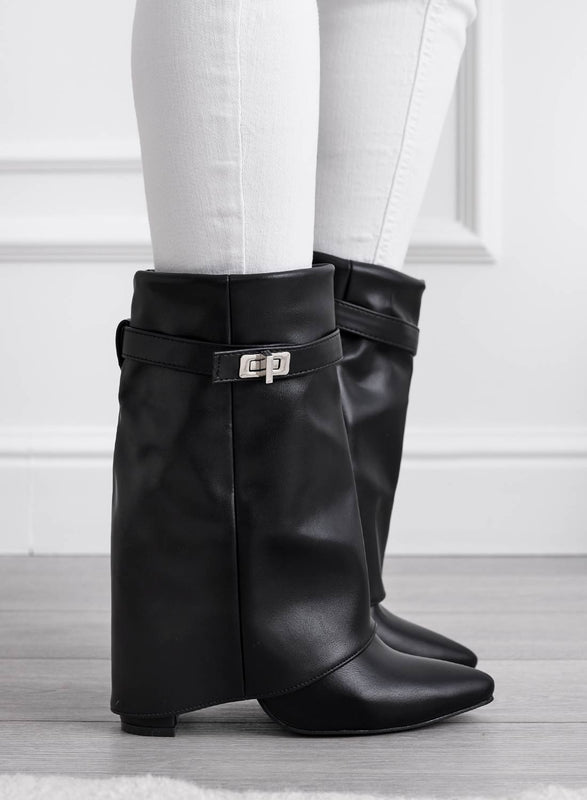 BROKEN - Bottines noires avec revers