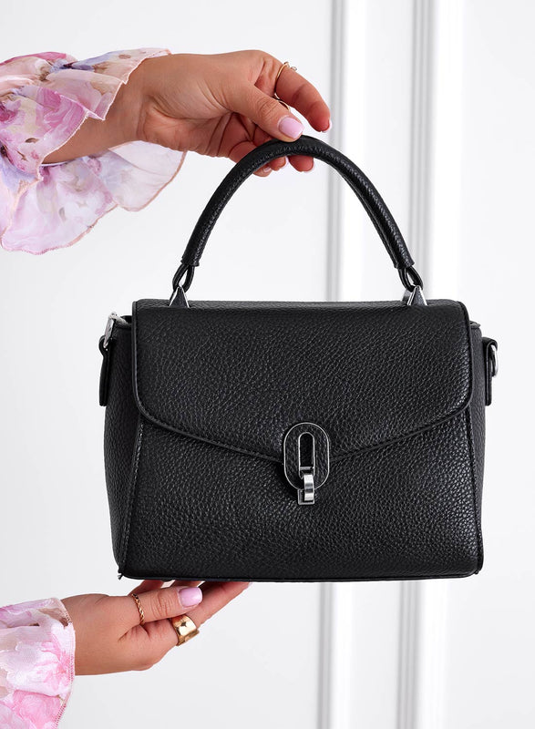 Black bag with shoulder strap B237