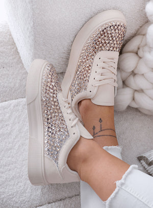 CASSANDRA - Zapatillas Beige con Strass y Detalles Brillantes