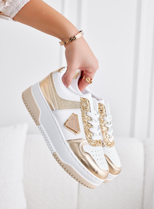 CLOE - White sneakers with gold glitter inserts