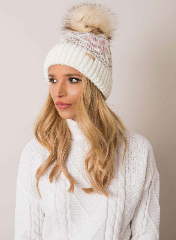 Beige two-tone padded hat with faux fur pompom